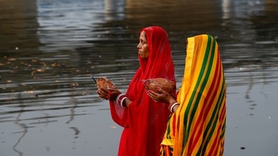 Chhath Puja is dedicated to Lord Surya and Chhathi Maiya. (Sunil Ghosh / Hindustan Times) Chhath Puja is dedicated to Lord Surya and Chhathi Maiya. (Sunil Ghosh / Hindustan Times)