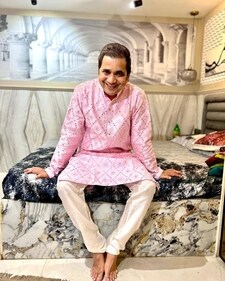 Saanand Verma's Chhath Puja is all about the family time. Saanand Verma's Chhath Puja is all about the family time.