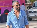 Suniel Shetty sustains minor inury on sets of Hunter season 2 Suniel Shetty sustains minor inury on sets of Hunter season 2
