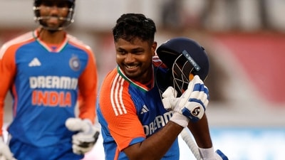 Sanju Samson's century, followed by some clinical bowling led by spinners Varun Chakravarthy and Ravi Bishnoi, helped India beat South Africa by 61 runs in the first T20I in Durban. Samson's 107 off 50 balls helped India to a score of 202/8 batting first. Chakravarthy and Bishnoi then stifled the South African middle order and they were eventually all out for just 141 runs in 17.5 overs. (AFP) Sanju Samson's century, followed by some clinical bowling led by spinners Varun Chakravarthy and Ravi Bishnoi, helped India beat South Africa by 61 runs in the first T20I in Durban. Samson's 107 off 50 balls helped India to a score of 202/8 batting first. Chakravarthy and Bishnoi then stifled the South African middle order and they were eventually all out for just 141 runs in 17.5 overs. (AFP)