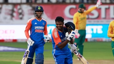 Cricket - First T20 International - South Africa v India - Kingsmead, Durban, South Africa - November 8, 2024 India's Sanju Samson celebrates after reaching his century REUTERS/Rogan Ward (REUTERS)