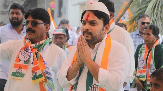 Congress leader and MLA Vishwajeet Kadam has been campaigning for Prithviraj Patil. (HT PHOTO)