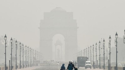 Due to the high pollution levels, the visibility in the national Capital was also impacted. (ANI photo) Due to the high pollution levels, the visibility in the national Capital was also impacted. (ANI photo)