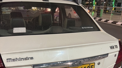 After realizing the driver was not legitimate, she called 112 for help, leading to the driver being detained by Bengaluru police. (X)
