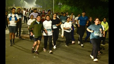 Participants during the 14th edition of Punjab Half Marathon 2024 in Chandigarh on Sunday. (Keshav Singh/HT)