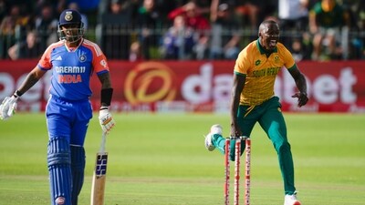 Suryakumar Yadav and Abhishek Sharma also joined Samson back in the hut as India lost three wickets in the first six overs. (AP) Suryakumar Yadav and Abhishek Sharma also joined Samson back in the hut as India lost three wickets in the first six overs. (AP)