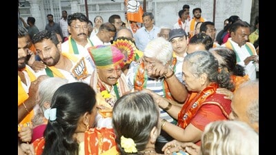 Undeterred by his bypoll loss, Rasne, an OBC candidate, resumed his campaign immediately and became a regular fixture at local events in the constituency. (HT PHOTO) Undeterred by his bypoll loss, Rasne, an OBC candidate, resumed his campaign immediately and became a regular fixture at local events in the constituency. (HT PHOTO)