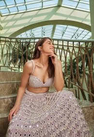 OUTFIT| VVANI BY VANI VATS: Sharvari looks bewitching in this pearl embellished lehenga from Wani by Vani Vats OUTFIT| VVANI BY VANI VATS: Sharvari looks bewitching in this pearl embellished lehenga from Wani by Vani Vats