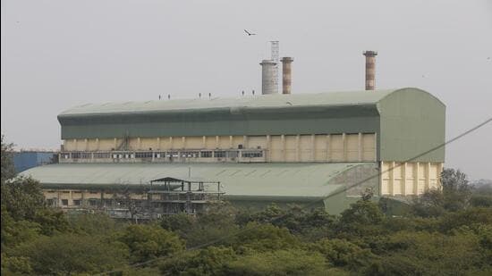 The waste-to-energy plant at Okhla. (HT Archive)