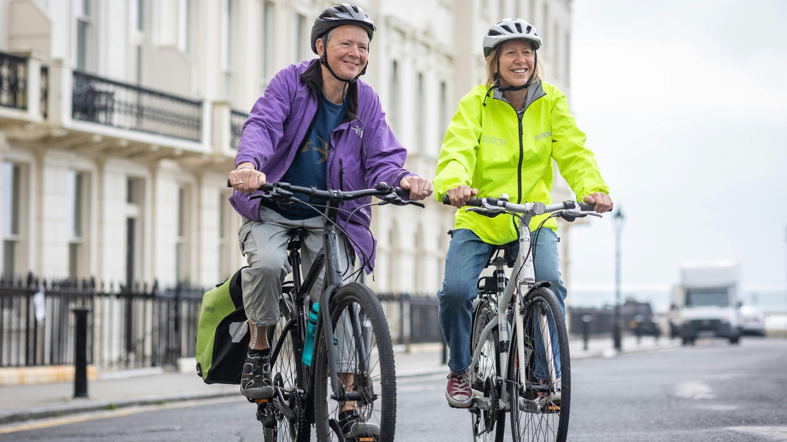 5 innovative strategies to engage adolescents and older adults in fitness | Health