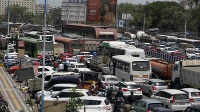 Access from Garud Ganpati Chowk to Bhide Bridge Chowk will be blocked, with a suggested alternative of turning left at Garud Ganpati Chowk and making a U-turn at Tilak Chowk. (REPRESENTATIVE PHOTO)