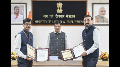 Mansukh Mandaviya (ANI) Mansukh Mandaviya (ANI)