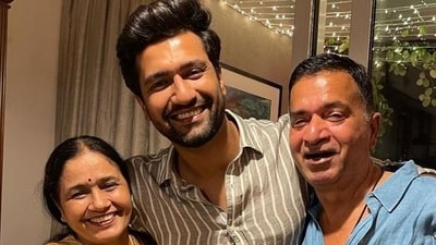 Vicky Kaushal's father Sham Kaushal recently revealed about his son's career struggles. Vicky Kaushal's father Sham Kaushal recently revealed about his son's career struggles.