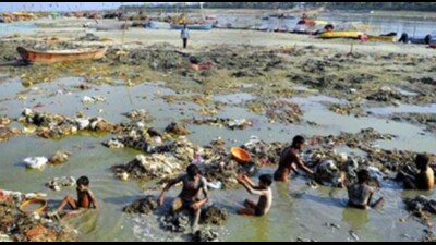 “Monitoring of water quality at 41 locations discloses that the faecal coliform exceeds 500MNP/100ml at 16 locations and more than 2500 MNP/100ml at 17 locations, showing that water quality is deteriorating due to discharge of sewage/sullage into the river,” the NGT observed in its order, which HT has access to. (Pic for representation) “Monitoring of water quality at 41 locations discloses that the faecal coliform exceeds 500MNP/100ml at 16 locations and more than 2500 MNP/100ml at 17 locations, showing that water quality is deteriorating due to discharge of sewage/sullage into the river,” the NGT observed in its order, which HT has access to. (Pic for representation)