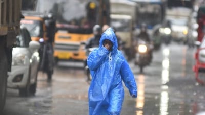 Chennai schools closed today in view of heavy rain forecast (Mahendra Kolhe) Chennai schools closed today in view of heavy rain forecast (Mahendra Kolhe)