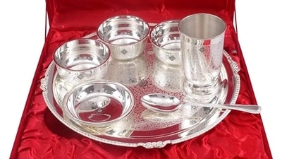 Discover the top silver dinner sets Discover the top silver dinner sets