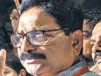 Ravindra Waikar's wife, Manisha, is standing as a Shiv Sena candidate from Jogeshwari East. (Satish Bate/ Hindustan Times) Ravindra Waikar's wife, Manisha, is standing as a Shiv Sena candidate from Jogeshwari East. (Satish Bate/ Hindustan Times)