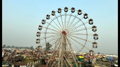 A view of the scene at the fair (Teerth Singh/HH) A view of the scene at the fair (Teerth Singh/HH)