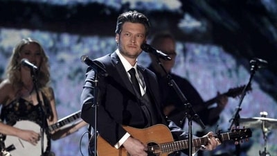 Blake Shelton, in 2017, was named PEOPLE's Sexiest Man Alive. "Like, Wow, we're down to somebody who is somewhat symmetrical. She (Gwen Stefani) goes, 'Listen to me, you're going to regret this for the rest of your life if you don't take this gift and just live in the moment'," Blake had said then. 