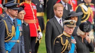 A royal insider reveals that Prince William needs to accept terms with King Charles III before any discussions with Prince Harry can occur. (AP Photo/Martin Meissner, Pool, File) (AP) A royal insider reveals that Prince William needs to accept terms with King Charles III before any discussions with Prince Harry can occur. (AP Photo/Martin Meissner, Pool, File) (AP)
