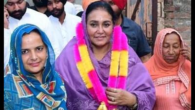 Jatinder Kaur is the Congress candidate from Dera Baba Nanak. (HT Photo) Jatinder Kaur is the Congress candidate from Dera Baba Nanak. (HT Photo)