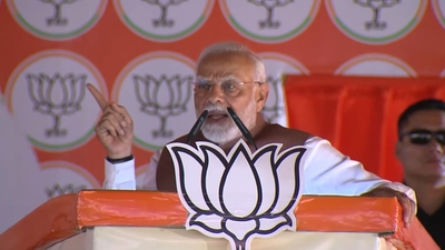 Prime Minister Narendra Modi during a poll rally in Deoghar district's Sarath. (X/BJP)