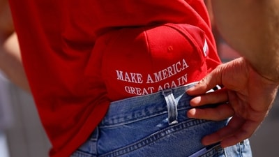 Pennsylvania post office clerk forced to go back home for wearing Trump attire to work (REUTERS/Hannah McKay - representational image) (REUTERS)