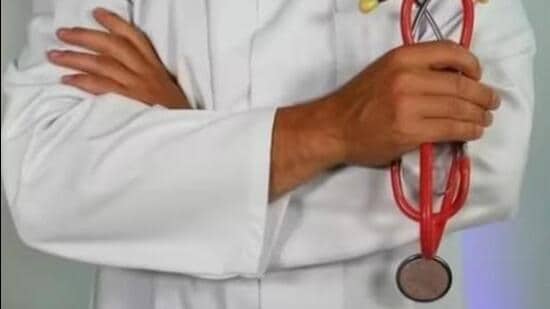 The suspect was caught by the hospital staff and handed over to the police. (Representational image)