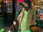 Priyanka Chopra hides daughter Malti Marie's face in photos again Priyanka Chopra hides daughter Malti Marie's face in photos again