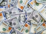 On Thursday, the U.S. dollar hit a one-year high as Trump's election momentum continued, while bitcoin soared to a record $93,480.