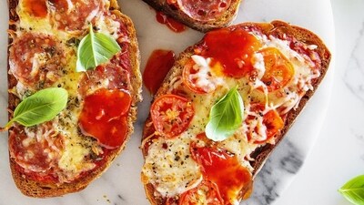 Pizza toast (instagram)