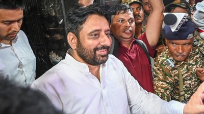 Amanatullah Khan, MLA from Aam Admi Party was arrested by ED officials on September 2, 2024. (File) (Hindustan Times) Amanatullah Khan, MLA from Aam Admi Party was arrested by ED officials on September 2, 2024. (File) (Hindustan Times)