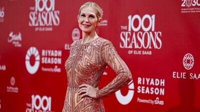 Actor Kelly Rutherford arrives at the red carpet. (REUTERS)