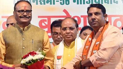Uttar Pradesh deputy chief minister Brijesh Pathak (left) in Ghaziabad on Thursday to campaign for BJP candidate Sanjeev Sharma (right). (Sakib Ali/HT Photo) Uttar Pradesh deputy chief minister Brijesh Pathak (left) in Ghaziabad on Thursday to campaign for BJP candidate Sanjeev Sharma (right). (Sakib Ali/HT Photo)