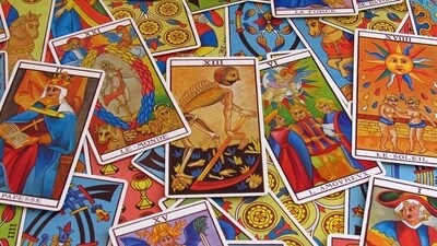 Read about your daily tarot prediction for November 14, 2024. (Pixabay)