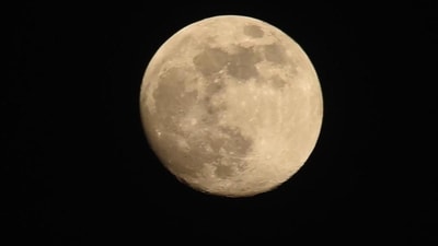 Researchers examined lunar soil carried back by China's Chang'e-6, the first spacecraft to return with boulders and dirt from Moon's little-explored far side.
