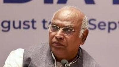 Congress president Mallikarjun Kharge (File) Congress president Mallikarjun Kharge (File)