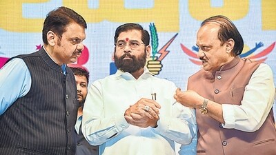Maharashtra CM Eknath Shinde (centre) and his deputies Devendra Fadnavis and Ajit Pawar. (ANI) Maharashtra CM Eknath Shinde (centre) and his deputies Devendra Fadnavis and Ajit Pawar. (ANI)