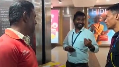 Calls for accountability and equitable treatment for service workers have intensified, with many drawing parallels to a recent similar case at Bengaluru’s GT World Mall. (X) Calls for accountability and equitable treatment for service workers have intensified, with many drawing parallels to a recent similar case at Bengaluru’s GT World Mall. (X)
