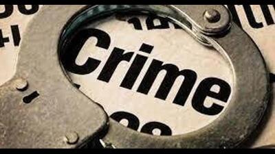 In a second operation, two suspects, Rahman (21) and Arshant (22) from Delhi, were arrested from the FNG Expressway service road in Sector 63 based on local intelligence. The duo was caught red-handed with a stolen KTM bike, four snatched mobile phones, a countrymade pistol, and an illegal knife, police said. (Representational image) In a second operation, two suspects, Rahman (21) and Arshant (22) from Delhi, were arrested from the FNG Expressway service road in Sector 63 based on local intelligence. The duo was caught red-handed with a stolen KTM bike, four snatched mobile phones, a countrymade pistol, and an illegal knife, police said. (Representational image)