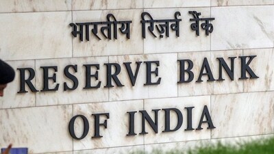 Signage at the Reserve Bank of India (RBI) headquarters building in Mumbai, India, on Wednesday, Oct. 9, 2024. Photographer: Dhiraj Singh/Bloomberg (Bloomberg) (HT_PRINT) Signage at the Reserve Bank of India (RBI) headquarters building in Mumbai, India, on Wednesday, Oct. 9, 2024. Photographer: Dhiraj Singh/Bloomberg (Bloomberg) (HT_PRINT)