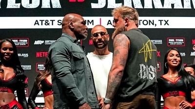 US boxer Mike Tyson (L) and US boxer-actor Jake Paul (R) face each other. (AFP) US boxer Mike Tyson (L) and US boxer-actor Jake Paul (R) face each other. (AFP)