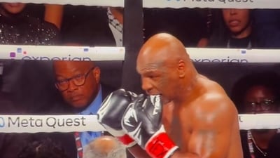 During the fight, Mike Tyson was seen biting his gloves. During the fight, Mike Tyson was seen biting his gloves.