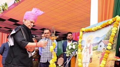 J&K lieutenant governor Manoj Sinha inaugurating the annual Baba Jitto Fair in Jammu. (HT Photo) J&K lieutenant governor Manoj Sinha inaugurating the annual Baba Jitto Fair in Jammu. (HT Photo)