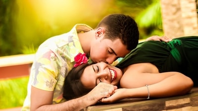 Daily Love and Relationship Horoscope 2024: Find out love predictions for November 17.