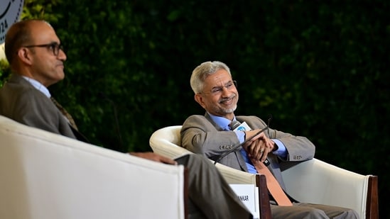 External Affairs Minister S Jaishankar in conversation with R. Sukumar, Editor-in-chief, Hindustan Times at the Hindustan Times Leadership Summit 2024 in New Delhi on November 16.(Ravi Kumar /Hindustan Times)