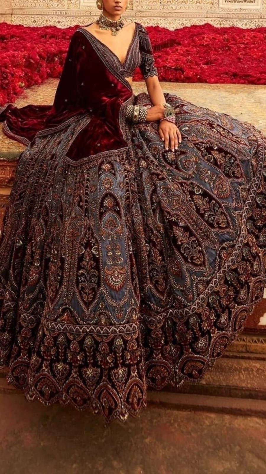 Payal_Keyal_Latest_Designer_Bridal_Lehenga