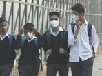 Children walk to school wearing face masks to protect themselves from air pollution in Delhi. (Raj K Raj/HT File Photo) Children walk to school wearing face masks to protect themselves from air pollution in Delhi. (Raj K Raj/HT File Photo)