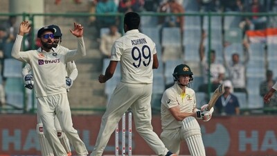 India's Ravichandran Ashwin celebrates with teammates after taking the wicket of Australia's Steve Smith (REUTERS)
