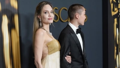 Angelina Jolie, left, and Knox Leon Jolie-Pitt arrive at the 15th Governors Awards on Sunday, Nov. 17, 2024, at The Ray Dolby Ballroom in Los Angeles. (Photo by Jordan Strauss/Invision/AP) (Jordan Strauss/Invision/AP) Angelina Jolie, left, and Knox Leon Jolie-Pitt arrive at the 15th Governors Awards on Sunday, Nov. 17, 2024, at The Ray Dolby Ballroom in Los Angeles. (Photo by Jordan Strauss/Invision/AP) (Jordan Strauss/Invision/AP)